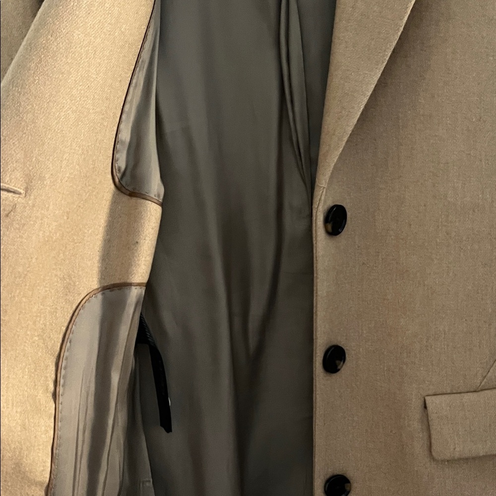 Mango Women's Camel Trench Coat - Worn ONCE! - Picture 4 of 5